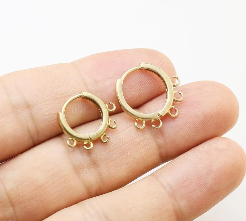 Hoop Earrings - 10 sztuk mosiężnych obręczy do uszu,