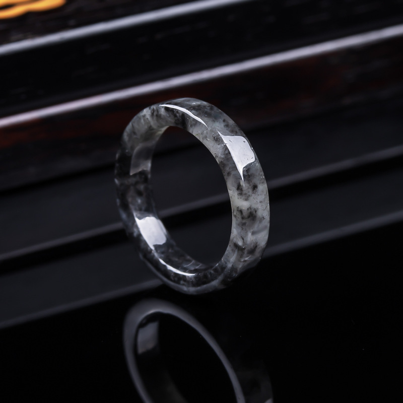 Naturalny pierścionek z czarne – Jewelry & Watches Bench recenzja i cena